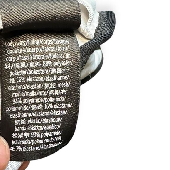 PINK VICTORIA’S SECRET Women’s White & Black Ultimate Lightly Lined Sports Bra S - Picture 4 of 6